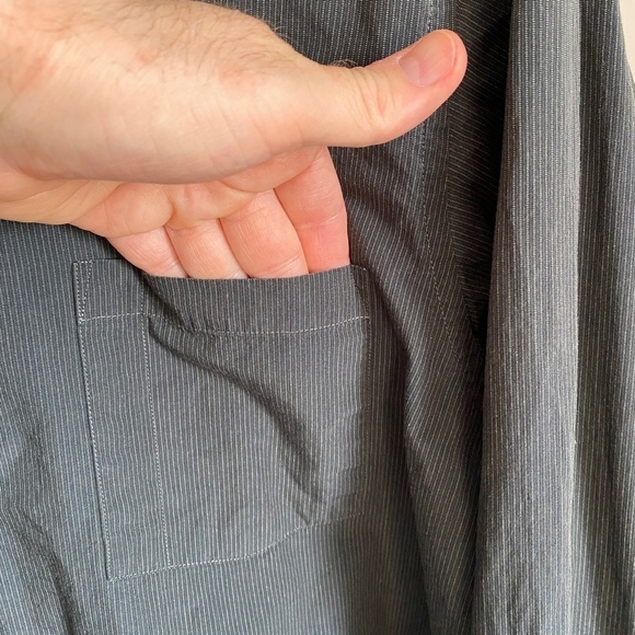 DKNY Men's Charcoal Pinstriped Long Sleeve Button Up Shirt‎ Size 16 (34/35) - Picture 3 of 13